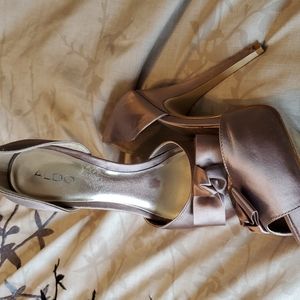 Size 10 Aldo heels